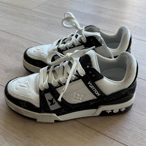 LOUIS VUITTON LV TRAINER Size 36 - Picture 1 of 6